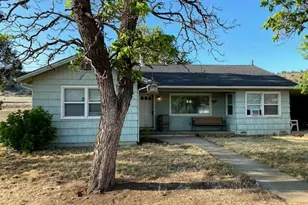 739 E Oberlin Rd, Yreka, CA 96097 - Photo 2
