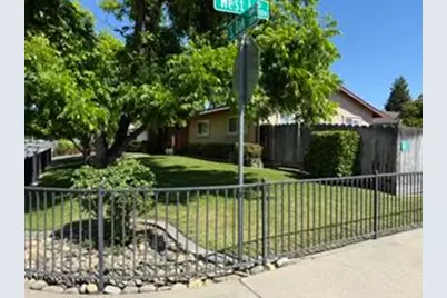329 S Oak, Oakdale, CA 95361 - Photo 8