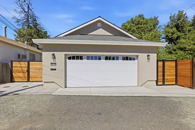 3025 7th Avenue, Sacramento, CA 95817 - Photo 46