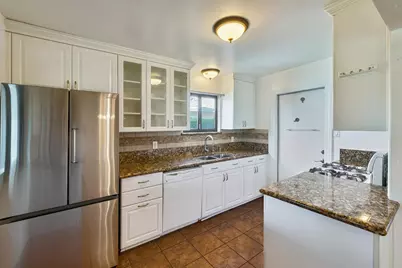 4980 Alcott Drive, Sacramento, CA 95820 - Photo 20