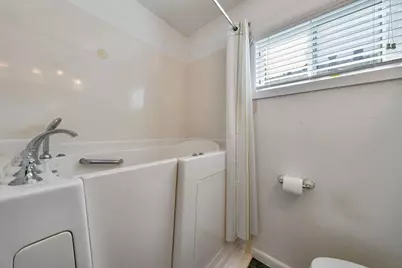 4980 Alcott Drive, Sacramento, CA 95820 - Photo 28
