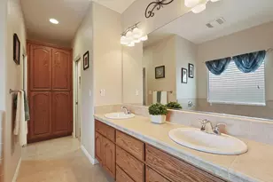 954 Stampede Trail, Galt, CA 95632 - Photo 18