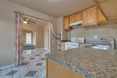 615 Burkett, Stockton, CA 95205 - Photo 26