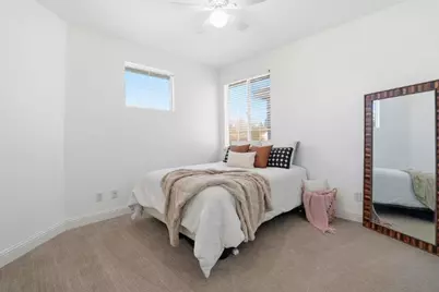 877 Lavastone Drive, Lincoln, CA 95648 - Photo 22