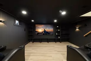 5401 J St, Sacramento, CA 95819 - Photo 38