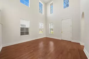 5960 Park Village St, Sacramento, CA 95822 - Photo 6