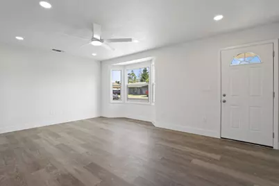 525 Eureka Avenue, Lodi, CA 95240 - Photo 6