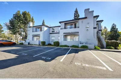 5201 Laguna Oaks Drive #156, Elk Grove, CA 95758 - Photo 2