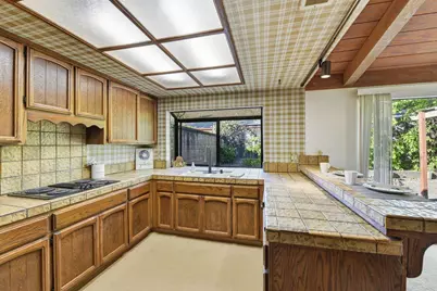 7987 Kingswood Drive, Citrus Heights, CA 95610 - Photo 14