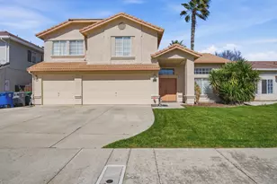 884 Kathy Ct, Los Banos, CA 93635 - Photo 2