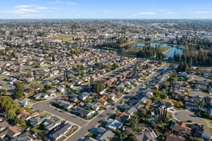 2241 Rochelle Ave, Turlock, CA 95382 - Photo 44