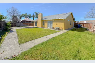 8455 Auberry Drive, Sacramento, CA 95828 - Photo 22