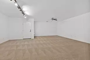 1219 Q St, Sacramento, CA 95811 - Photo 6