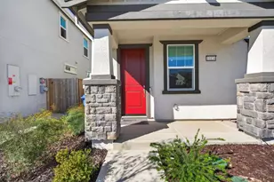 10124 Zane Wy, Elk Grove, CA 95757 - Photo 4