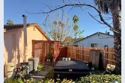 7550 Silky Court, Sacramento, CA 95823 - Photo 4