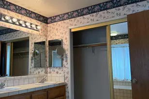 2056 Elwin Way, Modesto, CA 95350 - Photo 20