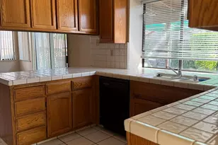 2056 Elwin Way, Modesto, CA 95350 - Photo 8