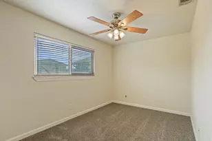 2114 Alpine Dr, Lodi, CA 95240 - Photo 16