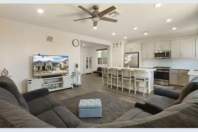 7221 Diamond Avenue, Tracy, CA 95377 - Photo 2