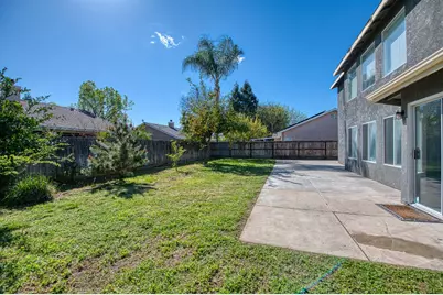 2836 Griffith Avenue, Clovis, CA 93611 - Photo 32