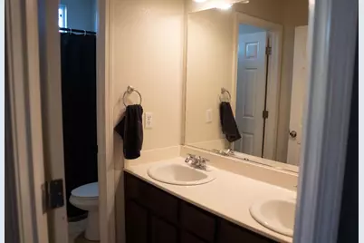 13403 Rivercrest Drive, Waterford, CA 95386 - Photo 14