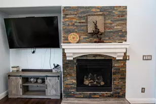 13403 Rivercrest Dr, Waterford, CA 95386 - Photo 28