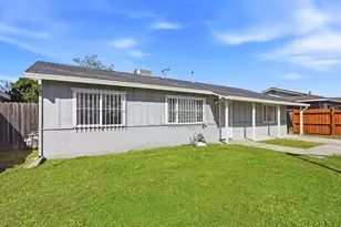 2209 Meadowview Rd, Sacramento, CA 95832 - Photo 4