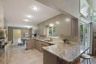 7439 Woodside Drive, Stockton, CA 95207 - Photo 12