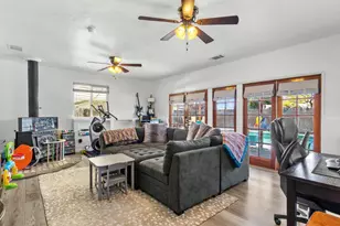 770 East E Street, Oakdale, CA 95361 - Photo 22