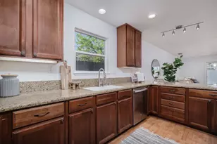 4381 Vulcan Dr, Sacramento, CA 95864 - Photo 10