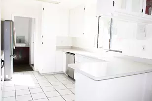 5501 Gilgunn Wy, Sacramento, CA 95822 - Photo 6