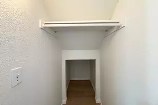 6813 Springridge Way, Elk Grove, CA 95758 - Photo 22