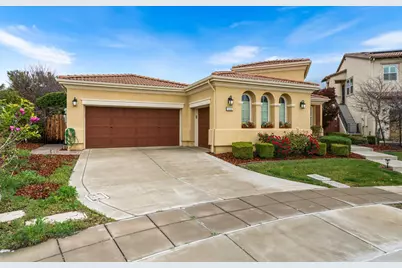 552 N Miraloma Court, Mountain House, CA 95391 - Photo 2