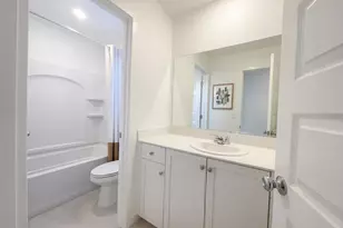 8475 Anker Wy, Elk Grove, CA 95757 - Photo 24