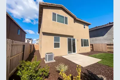 8475 Anker Way, Elk Grove, CA 95757 - Photo 8