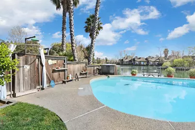 2324 Rosemarie Lane, Stockton, CA 95207 - Photo 58