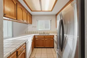 9065 Brevard Dr, Sacramento, CA 95829 - Photo 6