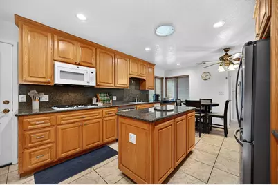 10832 Glenhaven Way, Rancho Cordova, CA 95670 - Photo 26