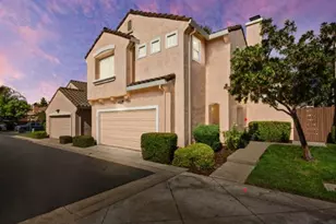 7 Naples, Sacramento, CA 95831 - Photo 1