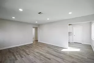 341 2nd St, Livingston, CA 95334 - Photo 4