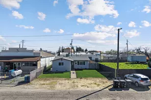 341 2nd St, Livingston, CA 95334 - Photo 18