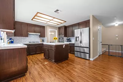 8780 Frosses Court, Sacramento, CA 95828 - Photo 12