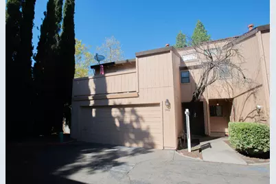 1401 Hood Road, Sacramento, CA 95825 - Photo 2