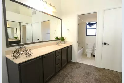 1401 Hood Road, Sacramento, CA 95825 - Photo 28