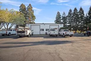 20201 N Dustin Rd, Acampo, CA 95220 - Photo 6