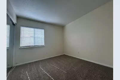 3257 Jeanette Court, Tracy, CA 95376 - Photo 8