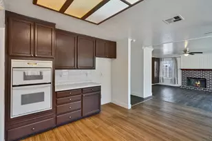 8908 Liscarney Way, Sacramento, CA 95828 - Photo 16