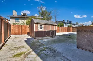 8908 Liscarney Way, Sacramento, CA 95828 - Photo 44