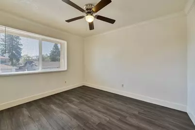 8908 Liscarney Way, Sacramento, CA 95828 - Photo 34