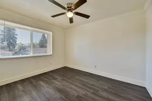 8908 Liscarney Way, Sacramento, CA 95828 - Photo 34